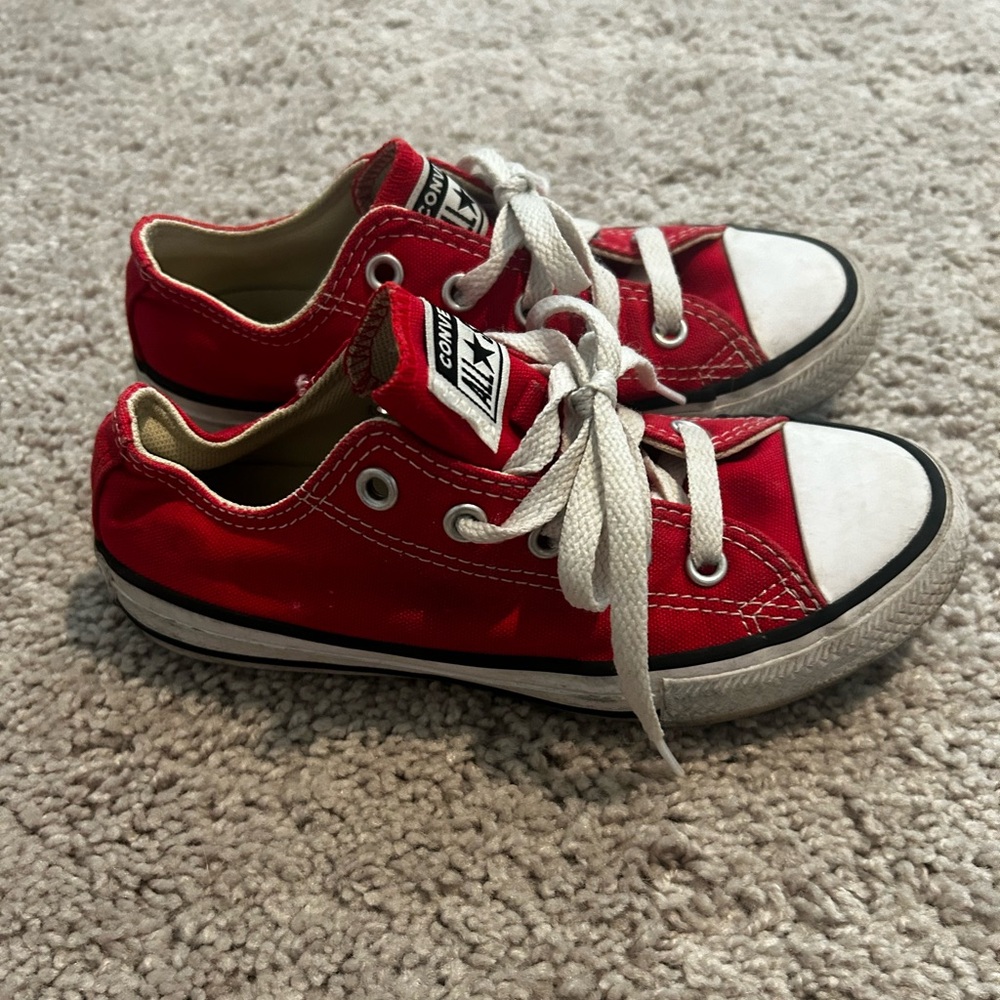 Kids Red Converse Size 13